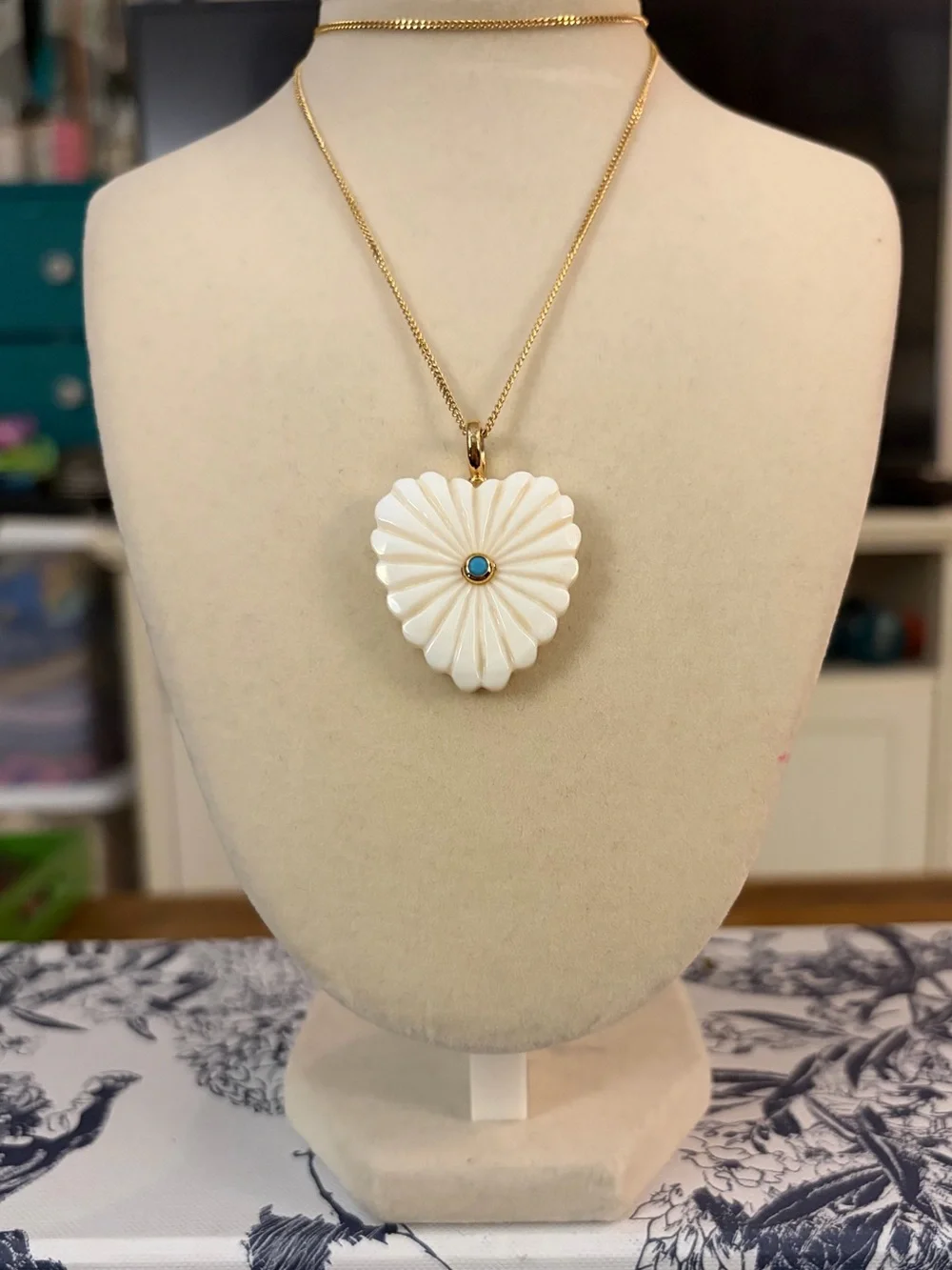 LUCKY LOVE 🤍🩵 A little bit boho, a little bit luxe, and completely gorgeous.